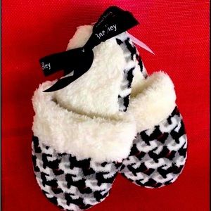 VERA BRADLEY SCOTTIE SLIPPERS NWT SIZE 5/6